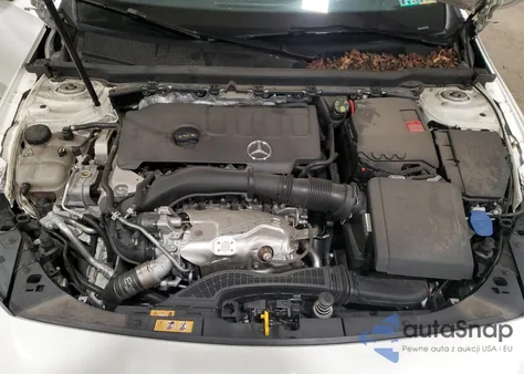 2021 Mercedes-Benz A 220 4Matic z USA, uszkodzony, nr VIN W1K3G4FB2MJ296315
